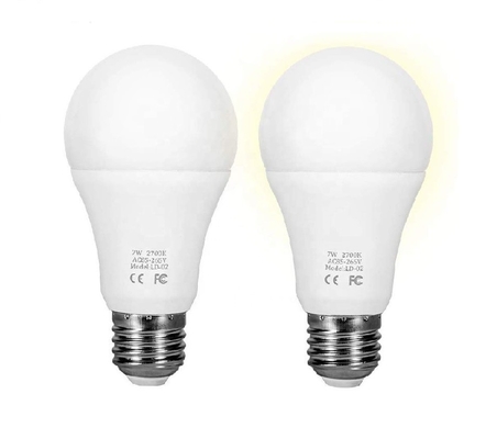 E26/e27/b22/e14 Économies d'énergie Éclairage intérieur Bougie à LED électrique Bougie à LED domestique